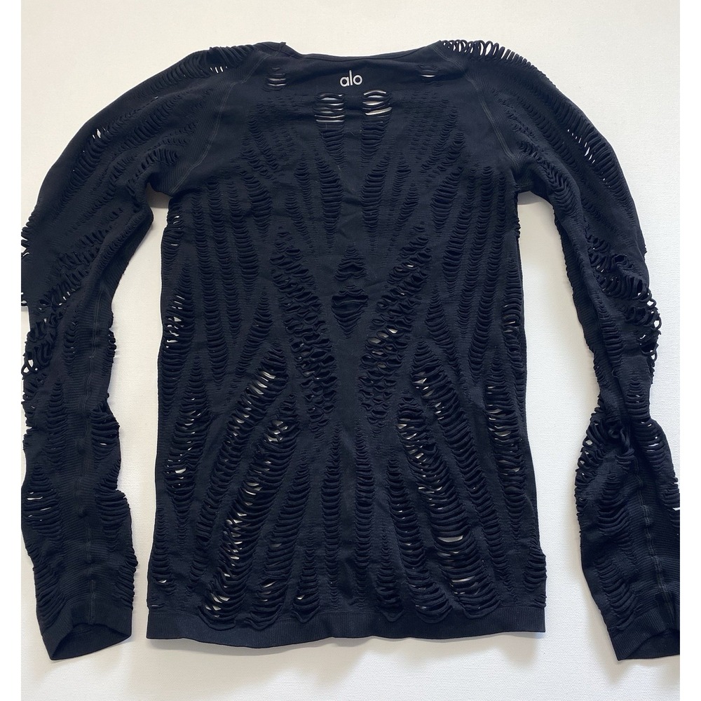 Alo Yoga Wanderer Long Sleeve Cut Out Shirt. 4-Way Stretch. Medium - Picture 2 of 4